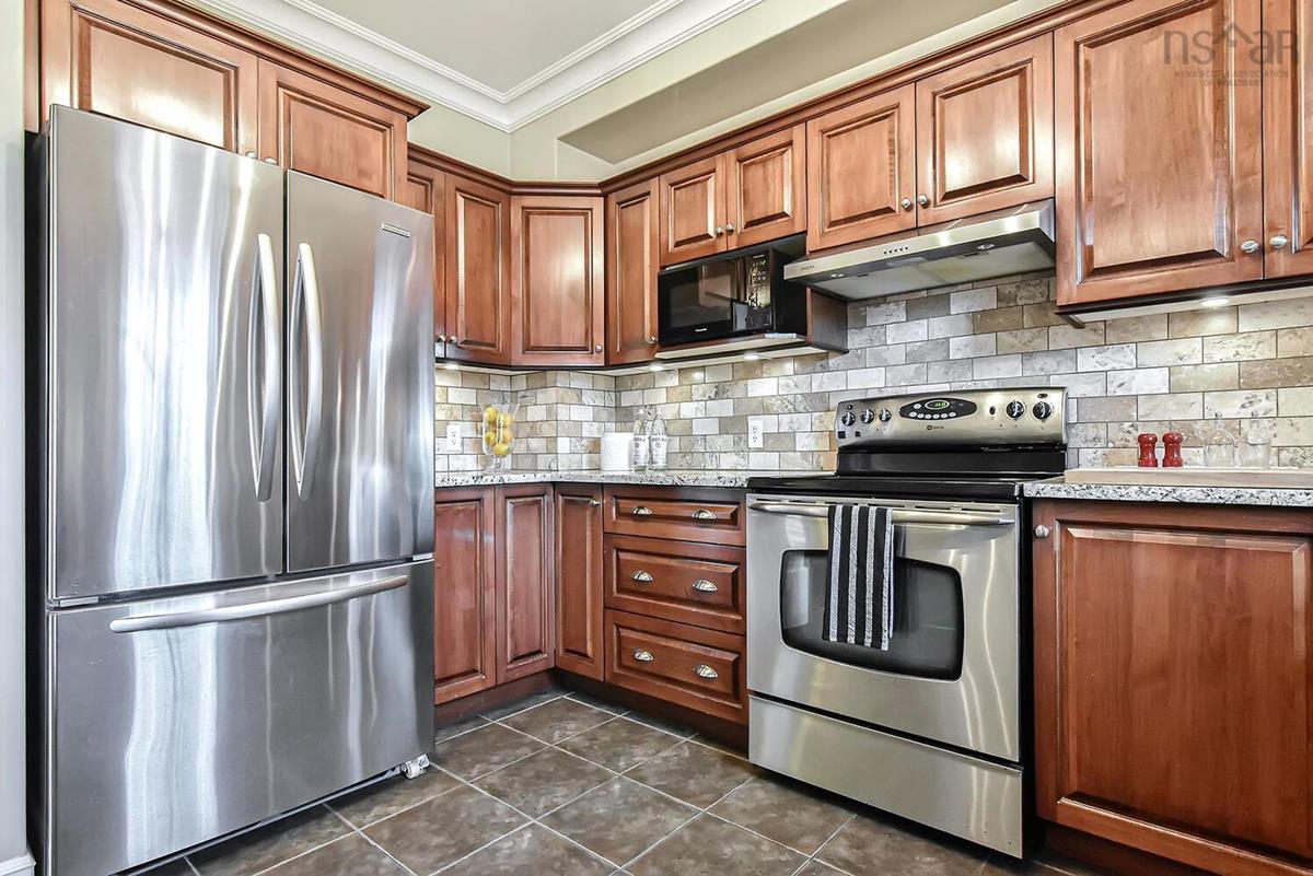 52 Windstone Close, Bedford, (MLS® 202323529) RE/MAX nova