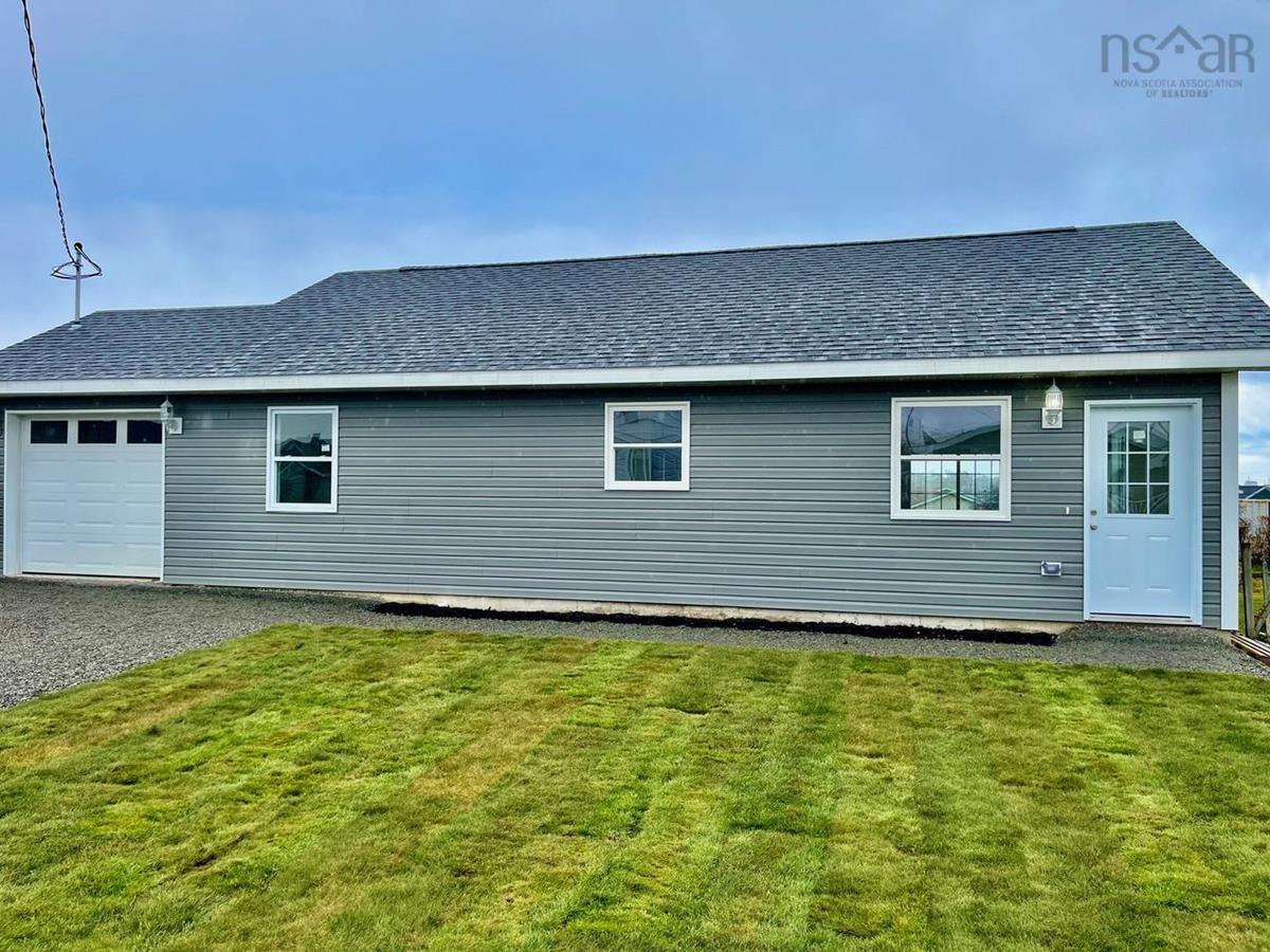 225 Brookland Street, Glace Bay, (MLS® 202323948) RE/MAX nova