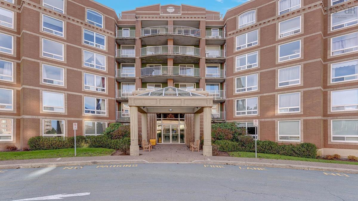 308 40 Regency Park Drive, Halifax, (MLS® 202324251) RE/MAX nova