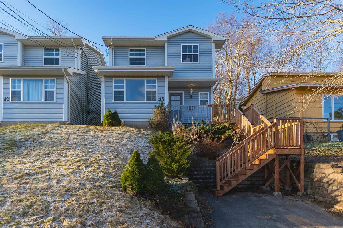 45 Mountain Ash Court, Dartmouth, (MLS® 202324938) RE/MAX nova