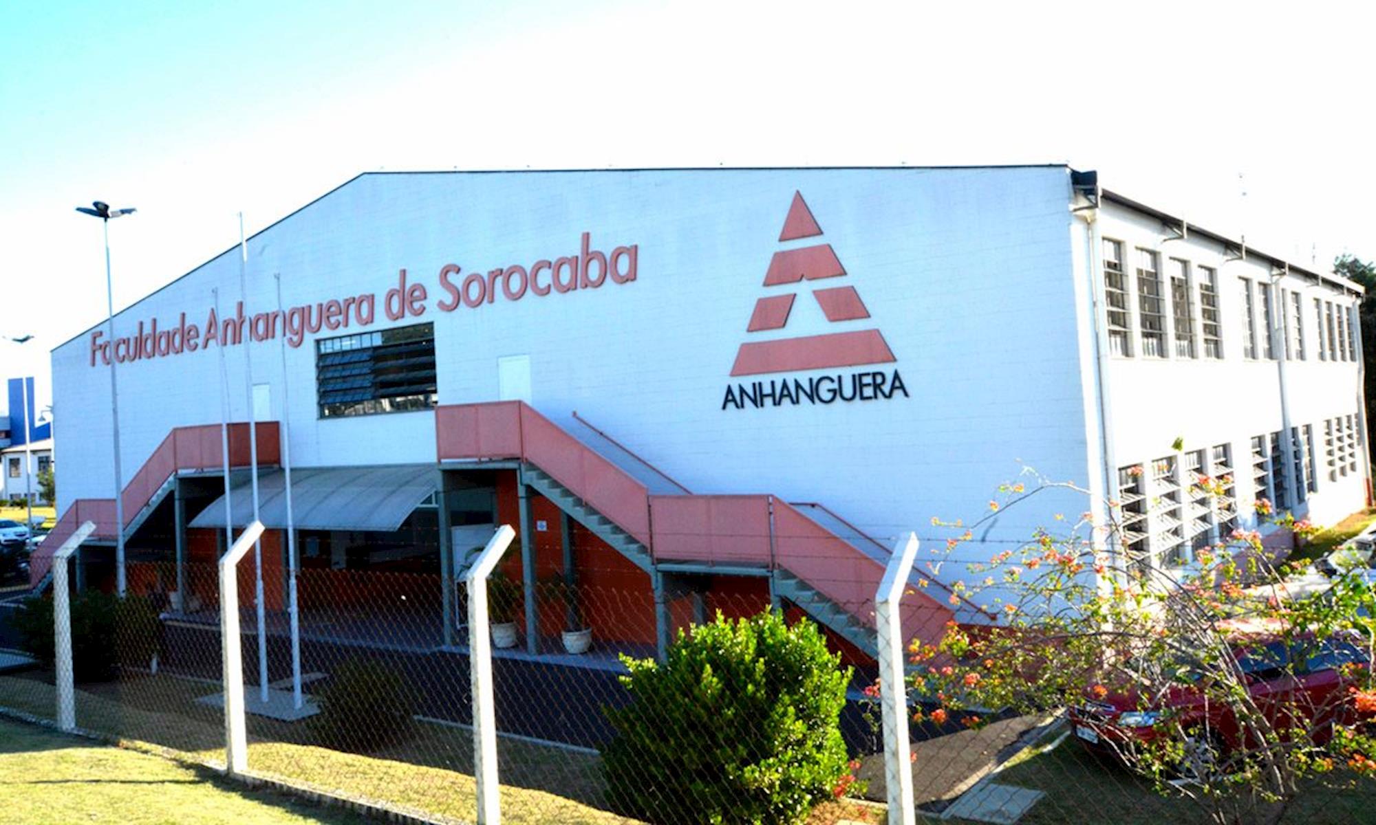 Anhanguera oferece formação profissional gratuita