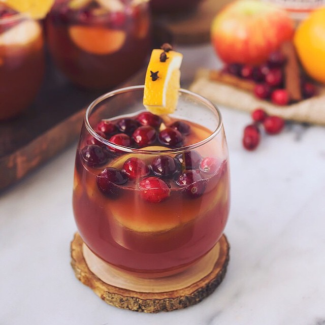Spiced Apple, Cranberry Kombucha And White Wine Sangria by tastyyummies