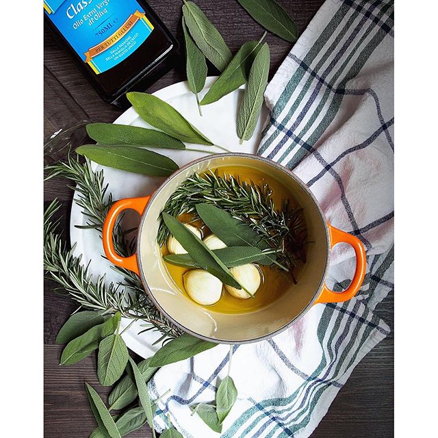 Rosemary And Garlic Infused Olive Oil recipe