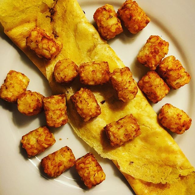 Sriracha, Brown Butter & Parmesan Omelette by the_bruisedpeach Quick
