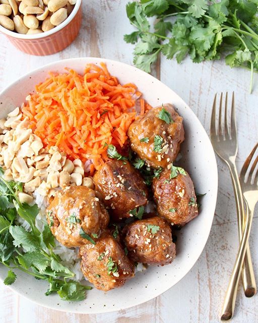 Slow Cooker Turkey Meatballs With Thai Peanut Sauce by whitneybond