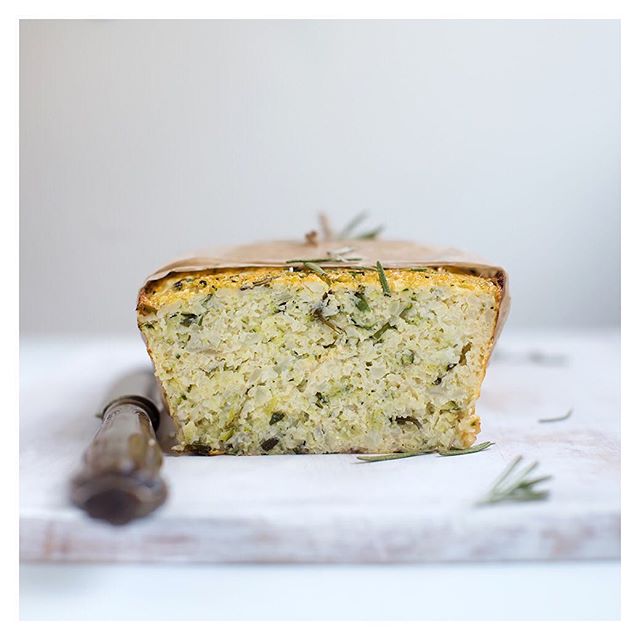 Roasted Garlic, Rosemary And Olive Oil Bread by modernfoodstories