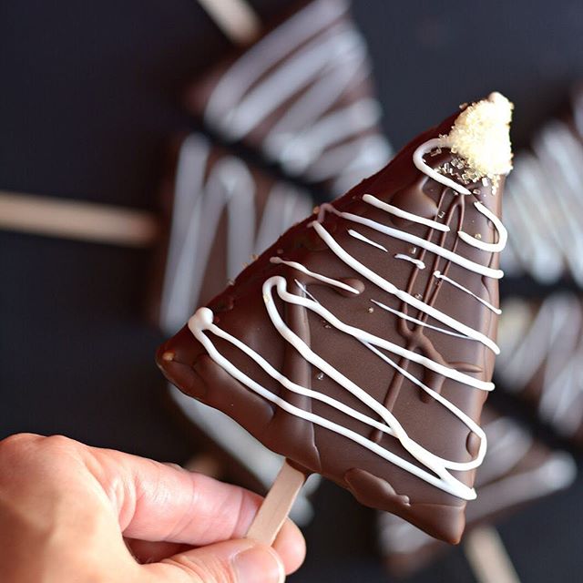 Chocolate Covered Eggnog Cheesecake Pops by bakednewengland Quick