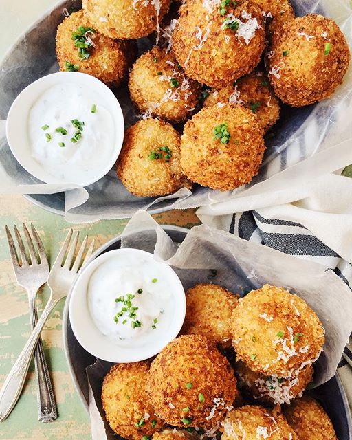 Cheddar, Bacon And Chive Potato Croquettes With Sour Cream Sauce Recipe