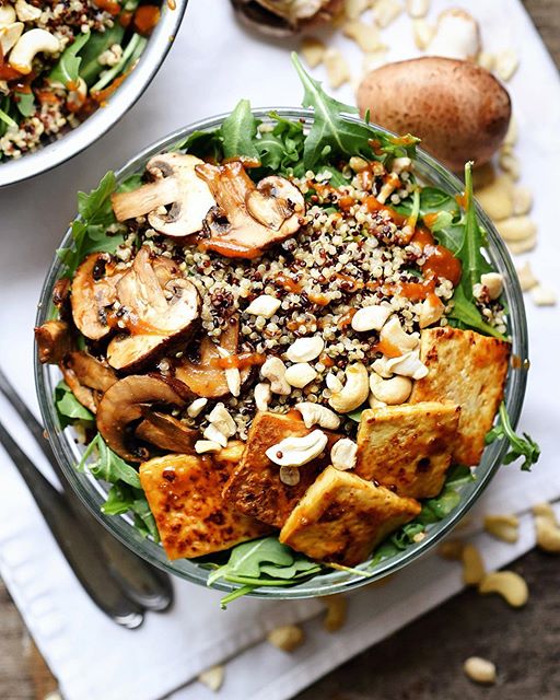 Crispy Tofu Quinoa Bowls With Spicy Peanut Sauce Recipe The Feedfeed