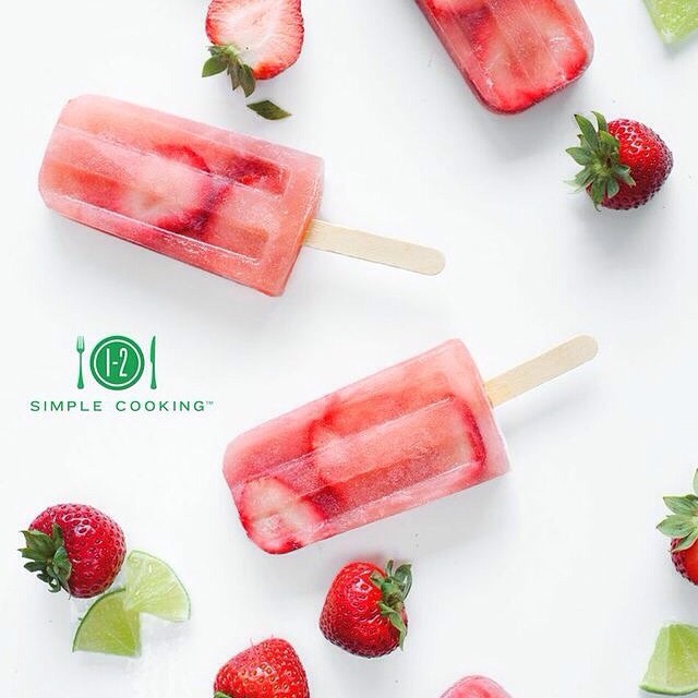 Strawberry Popsicles With Fresh Lime Juice by