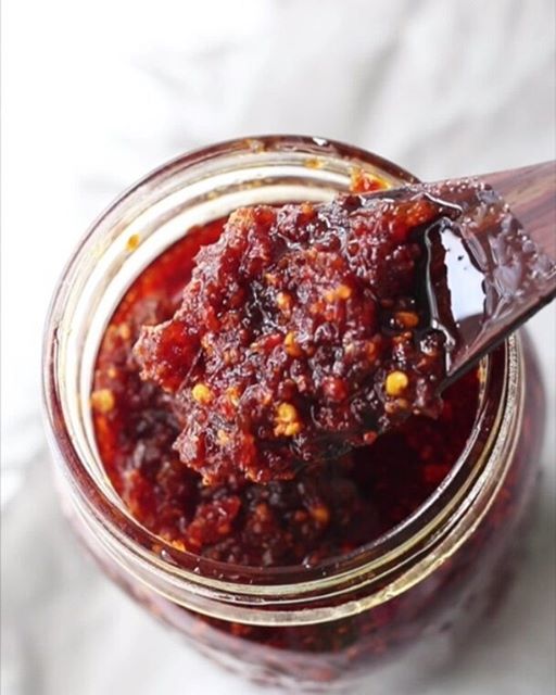 Chili Garlic Oil by the.colors.of.yum Quick & Easy Recipe The Feedfeed