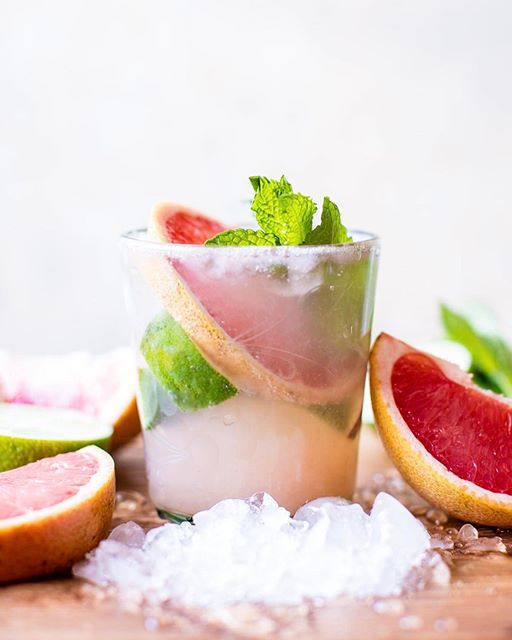 Sparkling Grapefruit And Mint Cocktail Recipe The Feedfeed