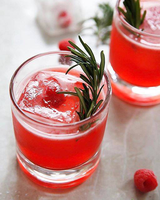 Lemon Raspberry Gin Cocktails Recipe The Feedfeed