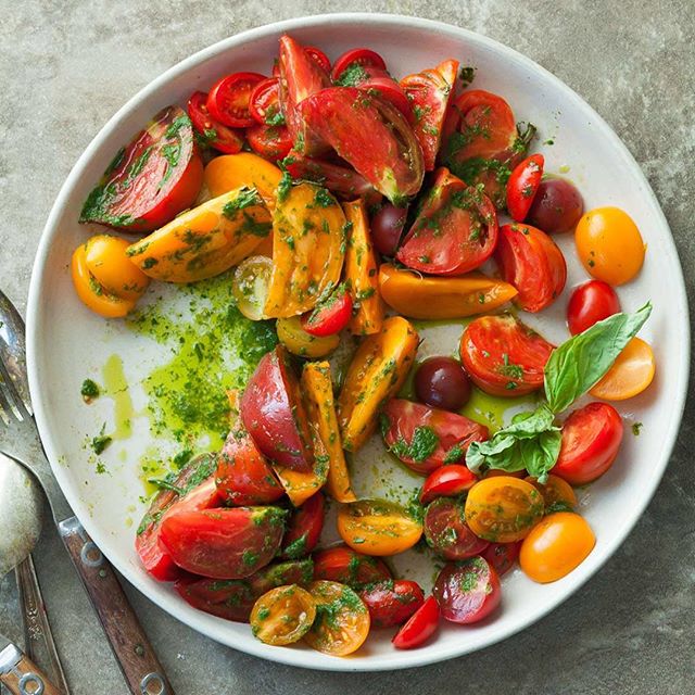 Basil Parsley Oil And Heirloom Tomato Salad Recipe The Feedfeed