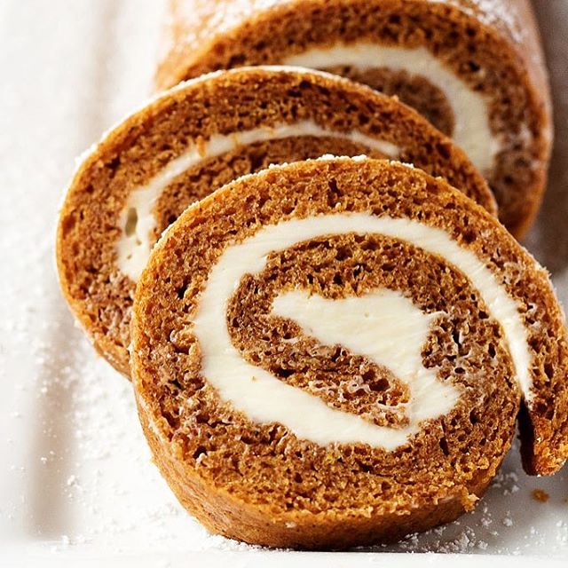 Pumpkin Cream Cheese Roll recipe by Kim & John The Feedfeed