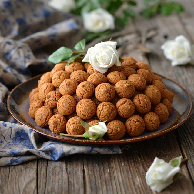 Pear & Chocolate Charlotte With Amaretti Biscuits Recipe The Feedfeed