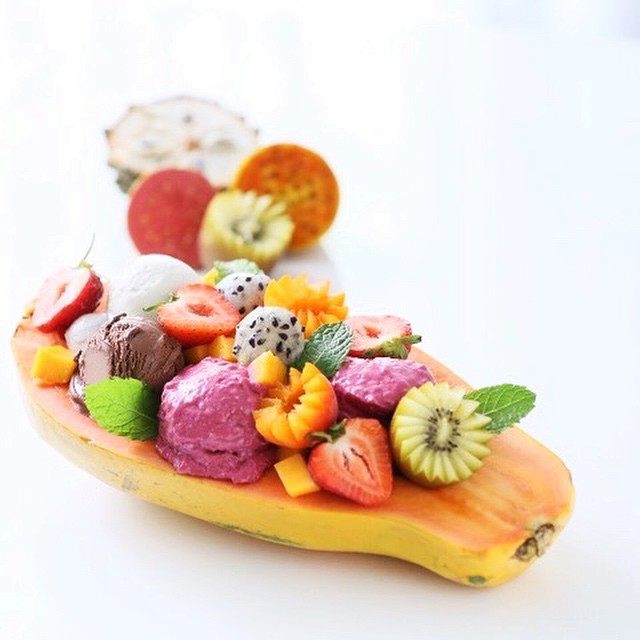 Papaya Bowl With Ginger, Chocolate & Raspberry Ice Cream Recipe The