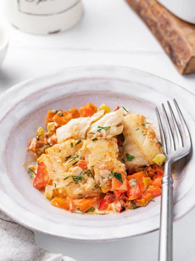 One Pan Oven Baked Fish with Vegetables and Spices by