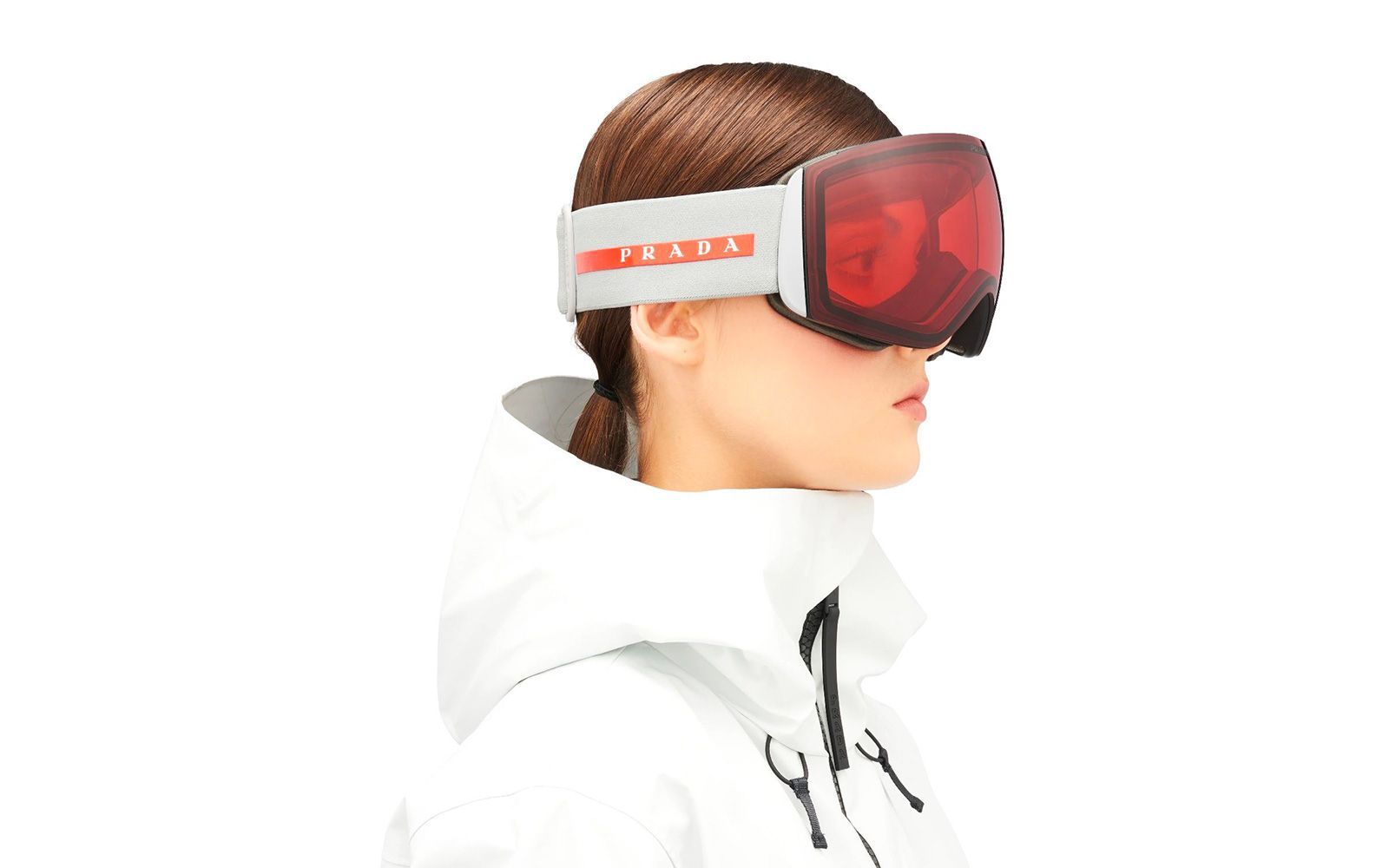 Total 72+ imagen prada ski helmet Abzlocal.mx