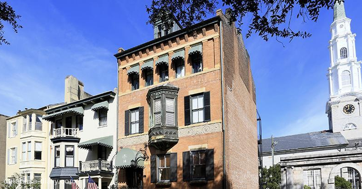 THE FOLEY HOUSE INN บันทึกหลอนโลกต่างมิติ