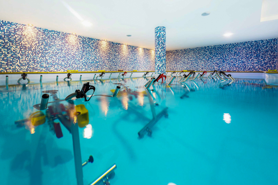 Centre d'Aquabike / Aquabiking, en savoir plus MaSalleDeSport