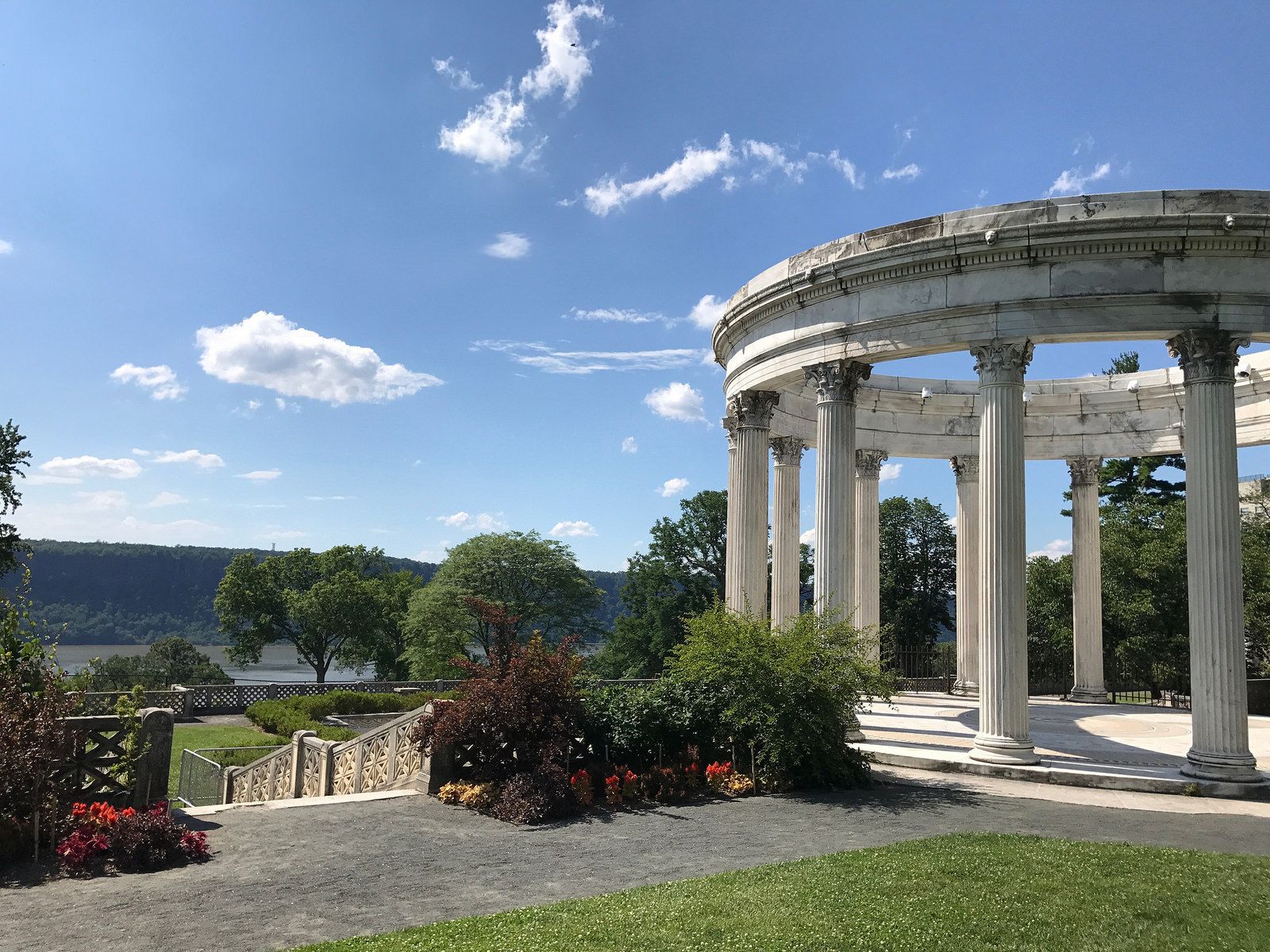 Yonkers, NY Data USA