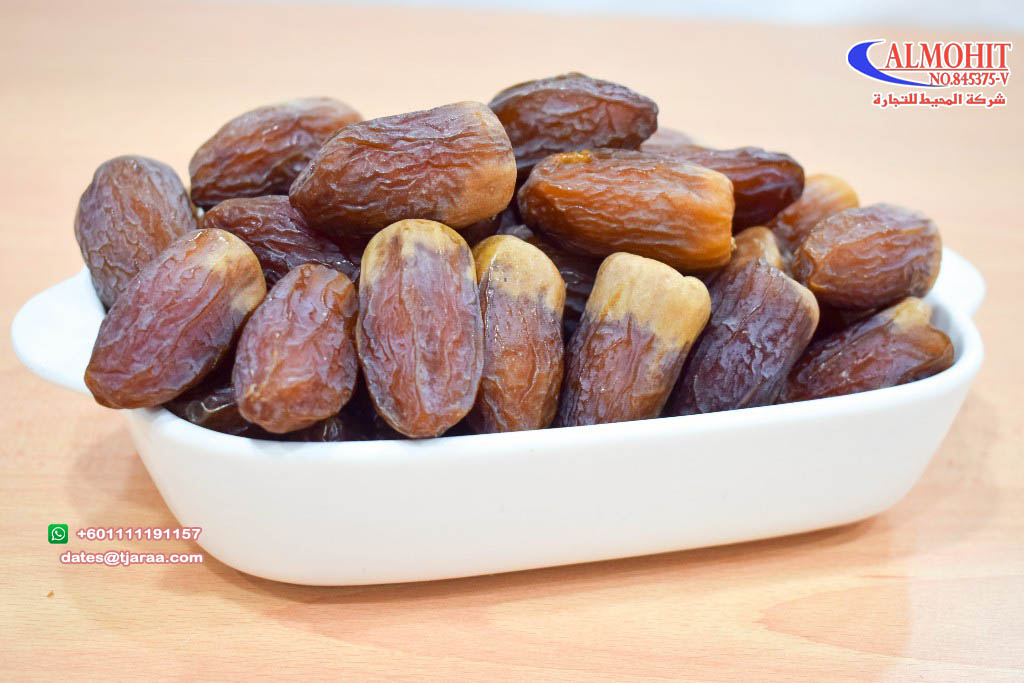 Medjool Saudi Dates Medjool Dates is King Of Dates In Saudi Arabia