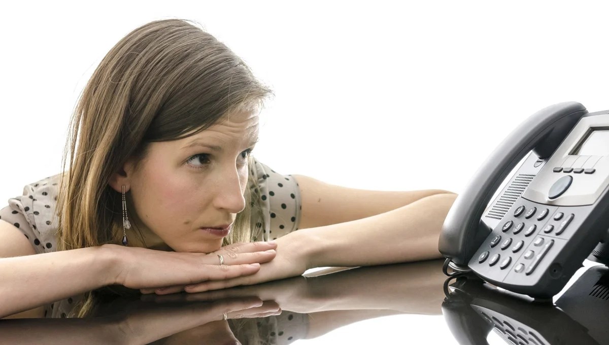 What to Do When She Stops Calling and Texting DatingBlush