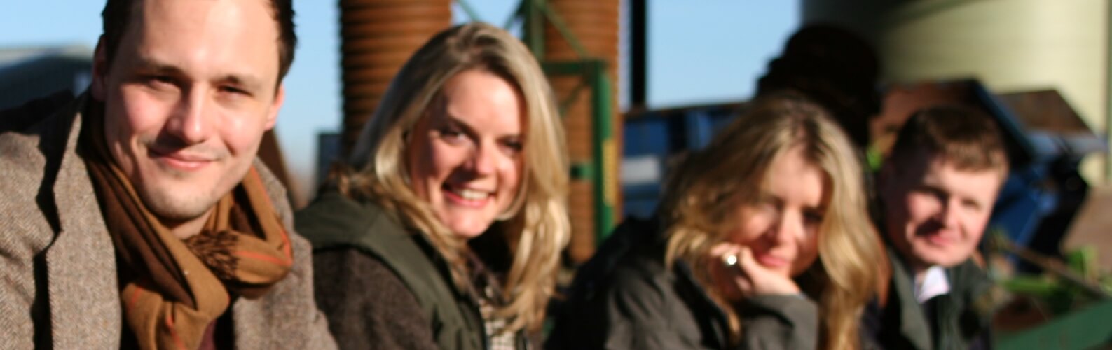 Muddy Matches Review in UK 2024 Costs, Discounts, Tips