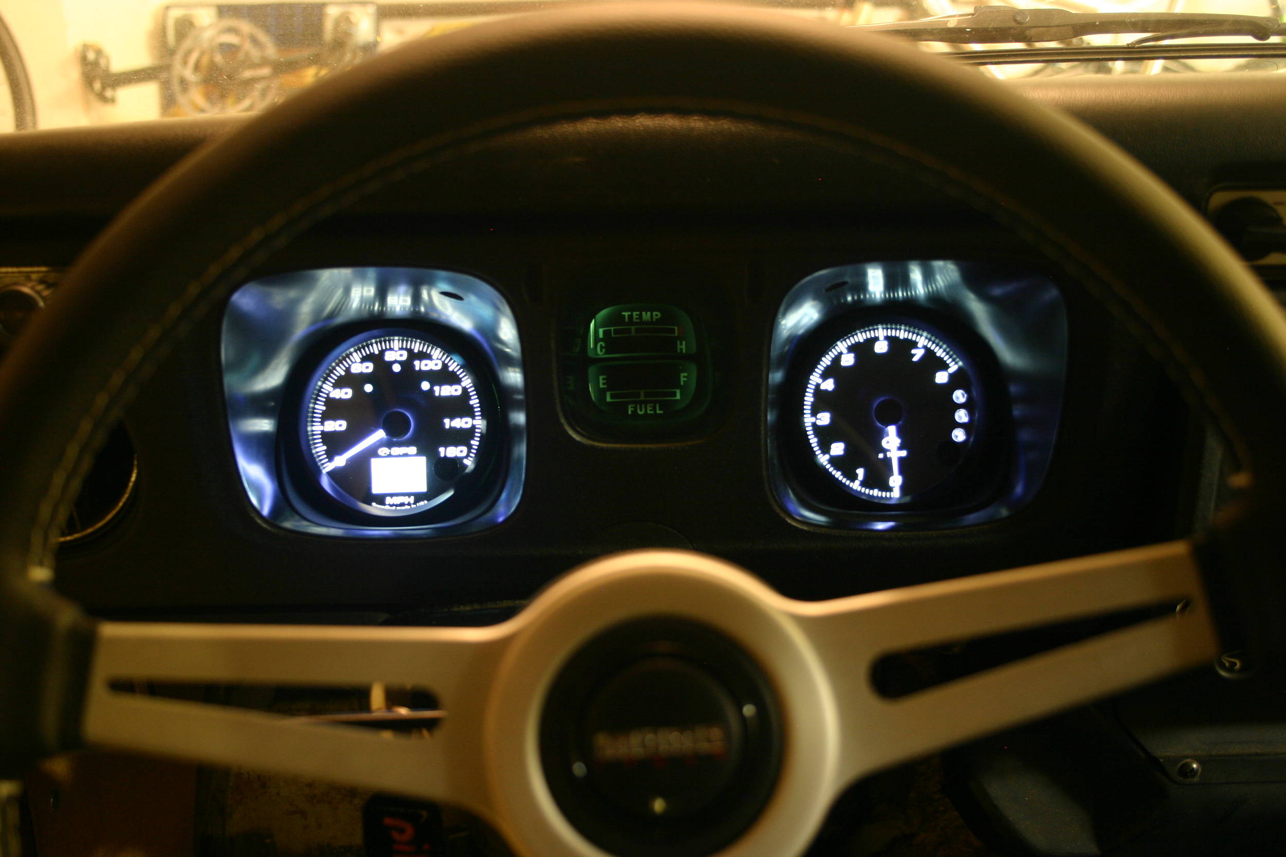 Officially Licensed Shop Online 100 Days Free Returns Order online