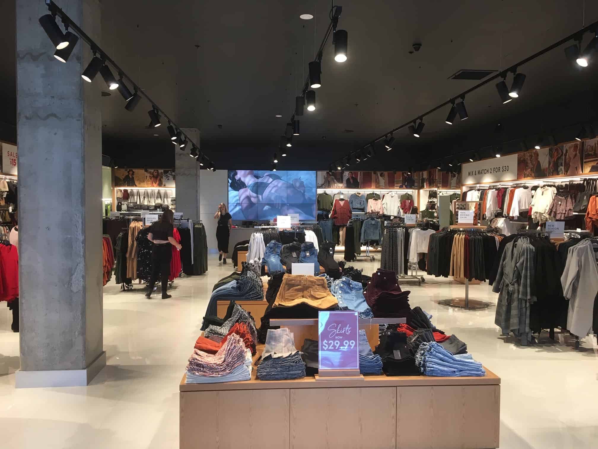 A collaborative approach to store fit outs with Glassons Datum Projects