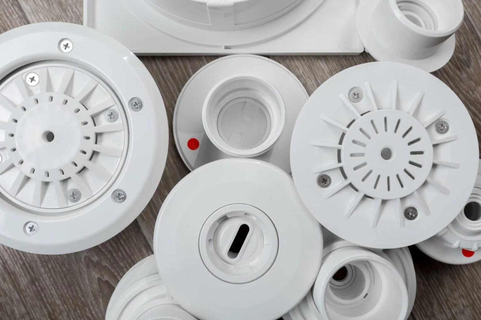 Carbon Monoxide Detector Goes Off in Middle of Night (Why & Solving