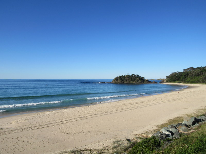 No through road Hawks Nest to Seal Rocks (54k/260m) Leave Without Pay