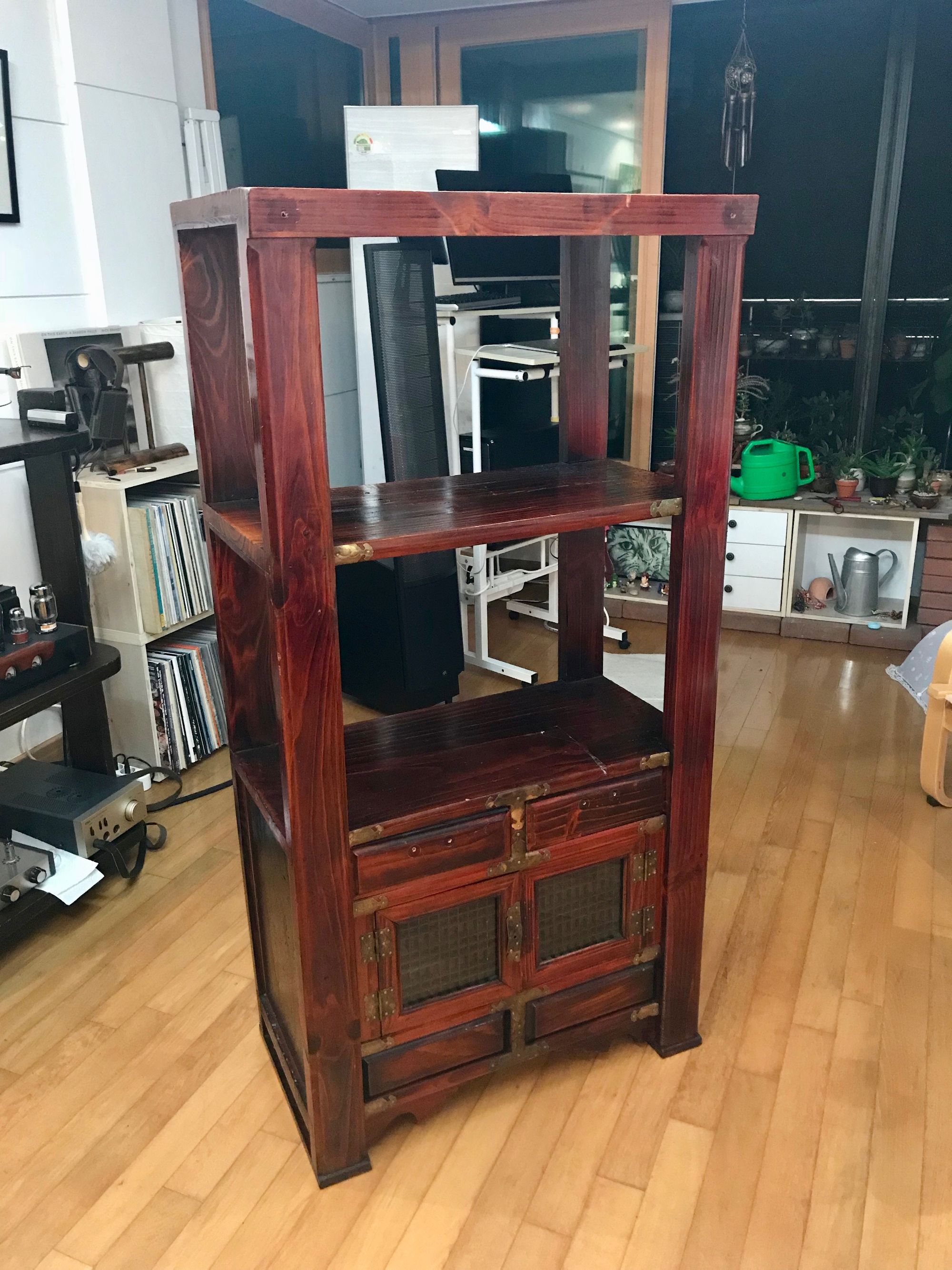 Somewhat Restoring a Vintage Traditional Korean Closet