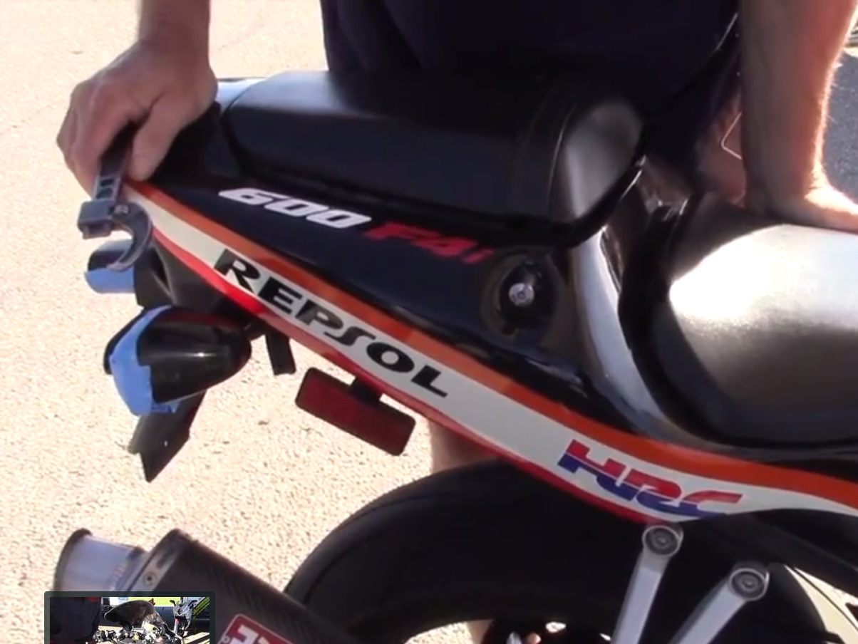 2 Clicks Out: The Venerable CBR600 F4i - Dave Moss Tuning