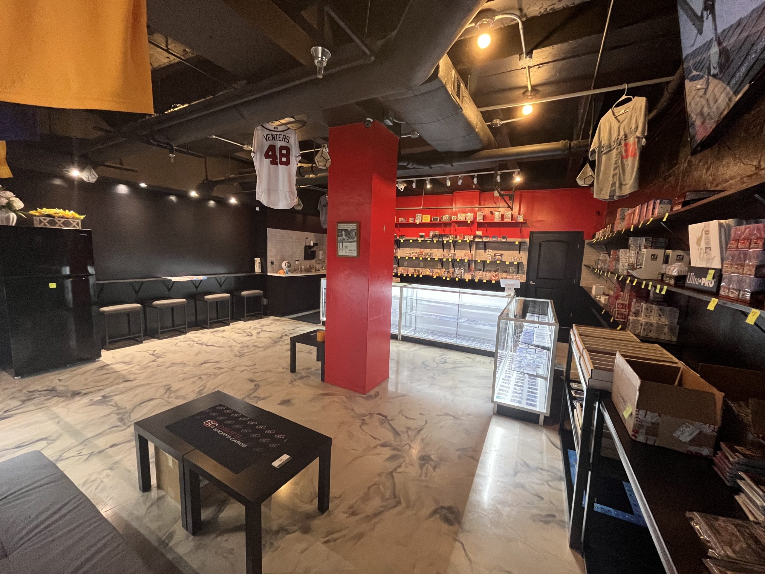 Atlanta Location Dave's Sports Cards