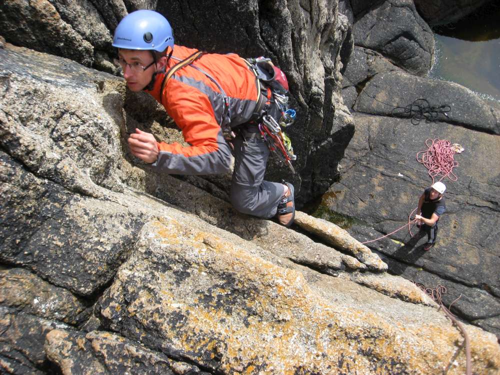 Learn to lead trad climbing course Dave Talbot