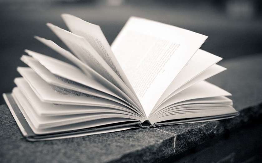 4 Buku Public Speaking yang Wajib Anda Baca Sebelum