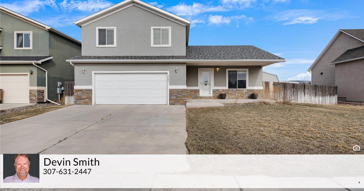 1701 Clydesdale Drive, Laramie, WY 82070