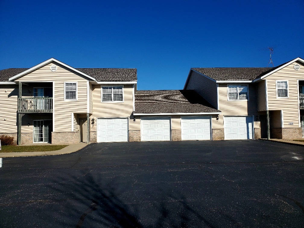 Apartments for Rent Whitewater, WI Bluff Ridge Decker Properties