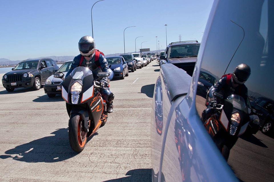 Florida Motorcycle Accident Involving Lane Splitting Who is Liable?