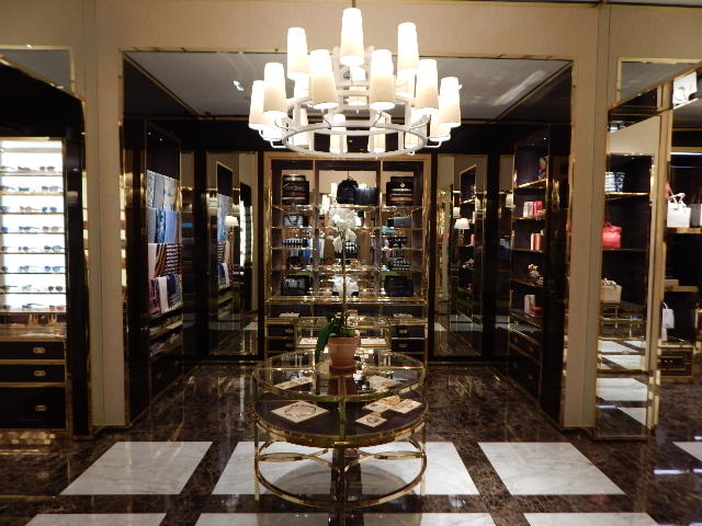 Tory Burch David A. Nice Builders, Inc.