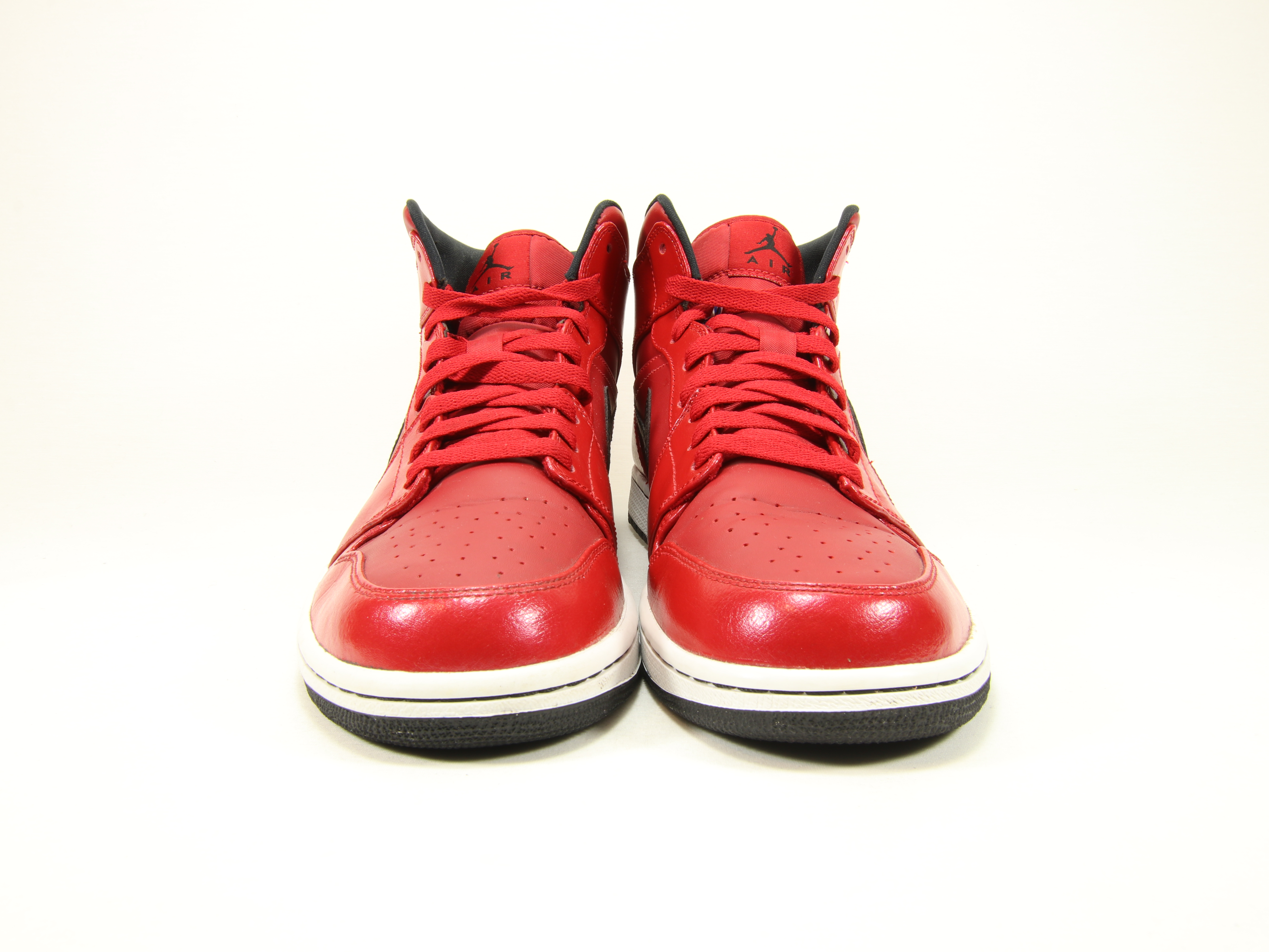 Air Jordan 1 Mid Gym Red David Swoosh