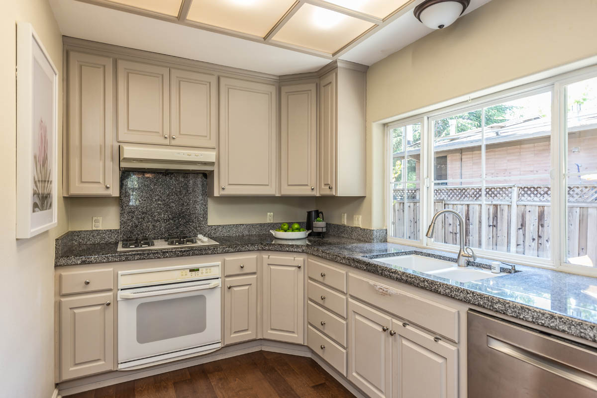 317 Serra San Bruno Rent