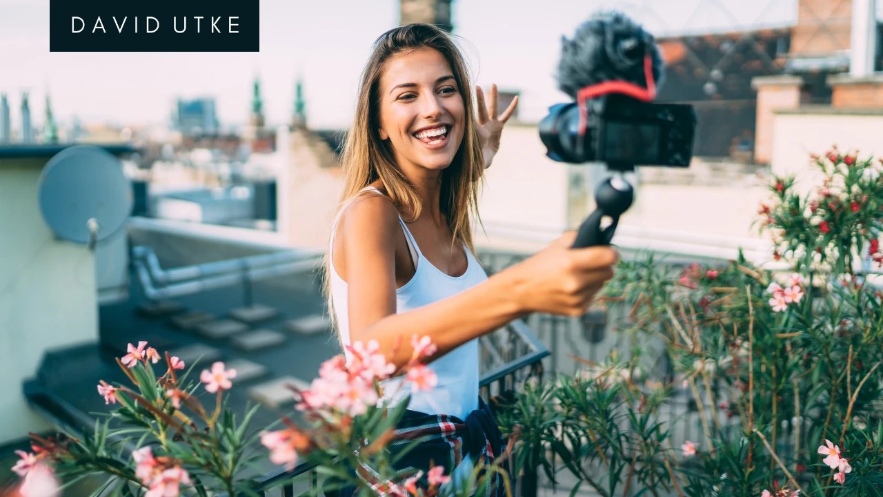 7 Best Cameras for Vlogging From Beginner To Pro David Utke