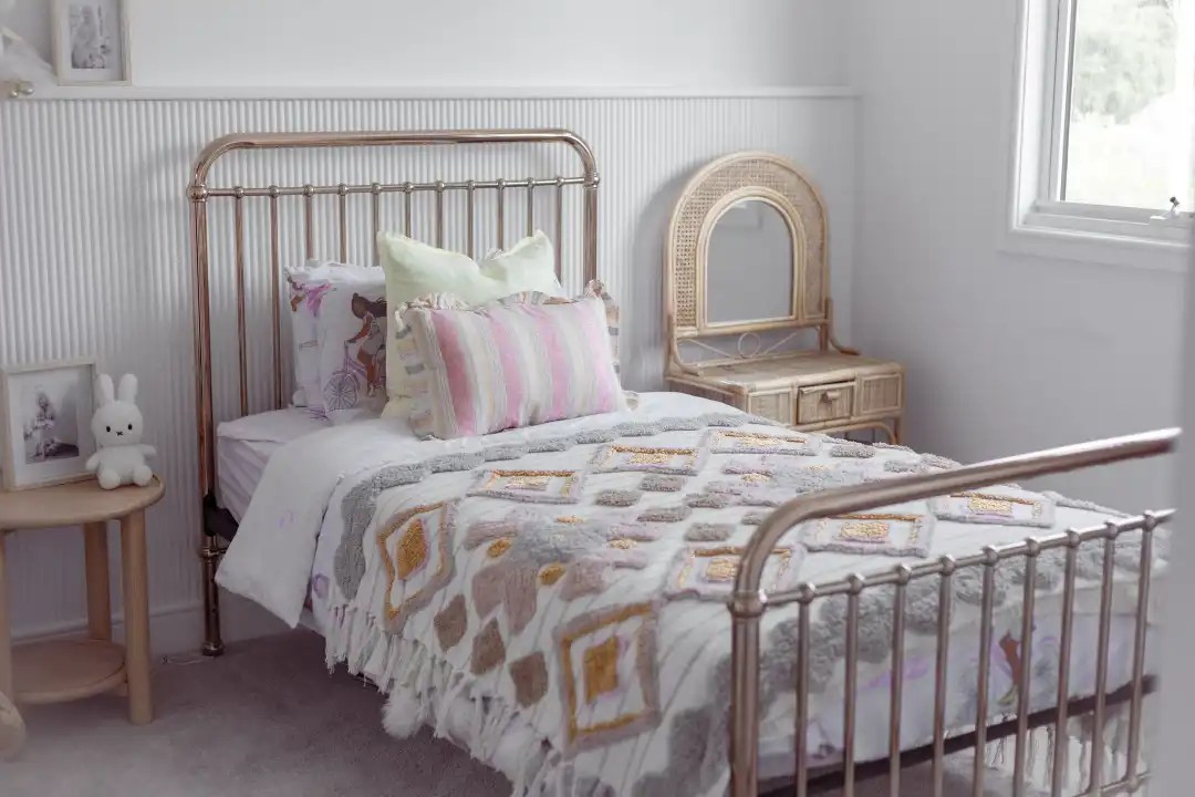 Builders Rosebud Victoria Davis Made Building