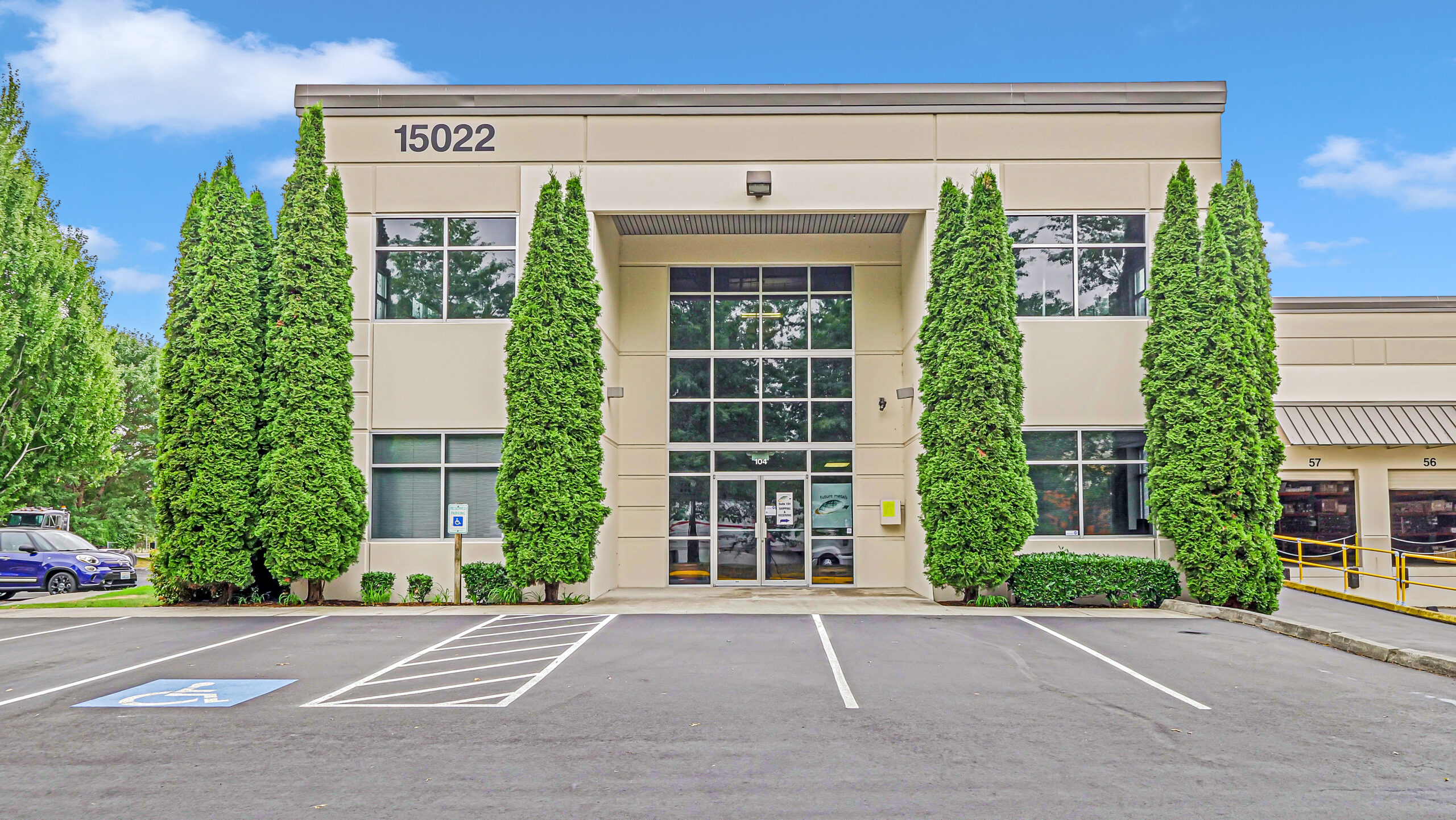 Center Plaza 1 Davis Property & Investments