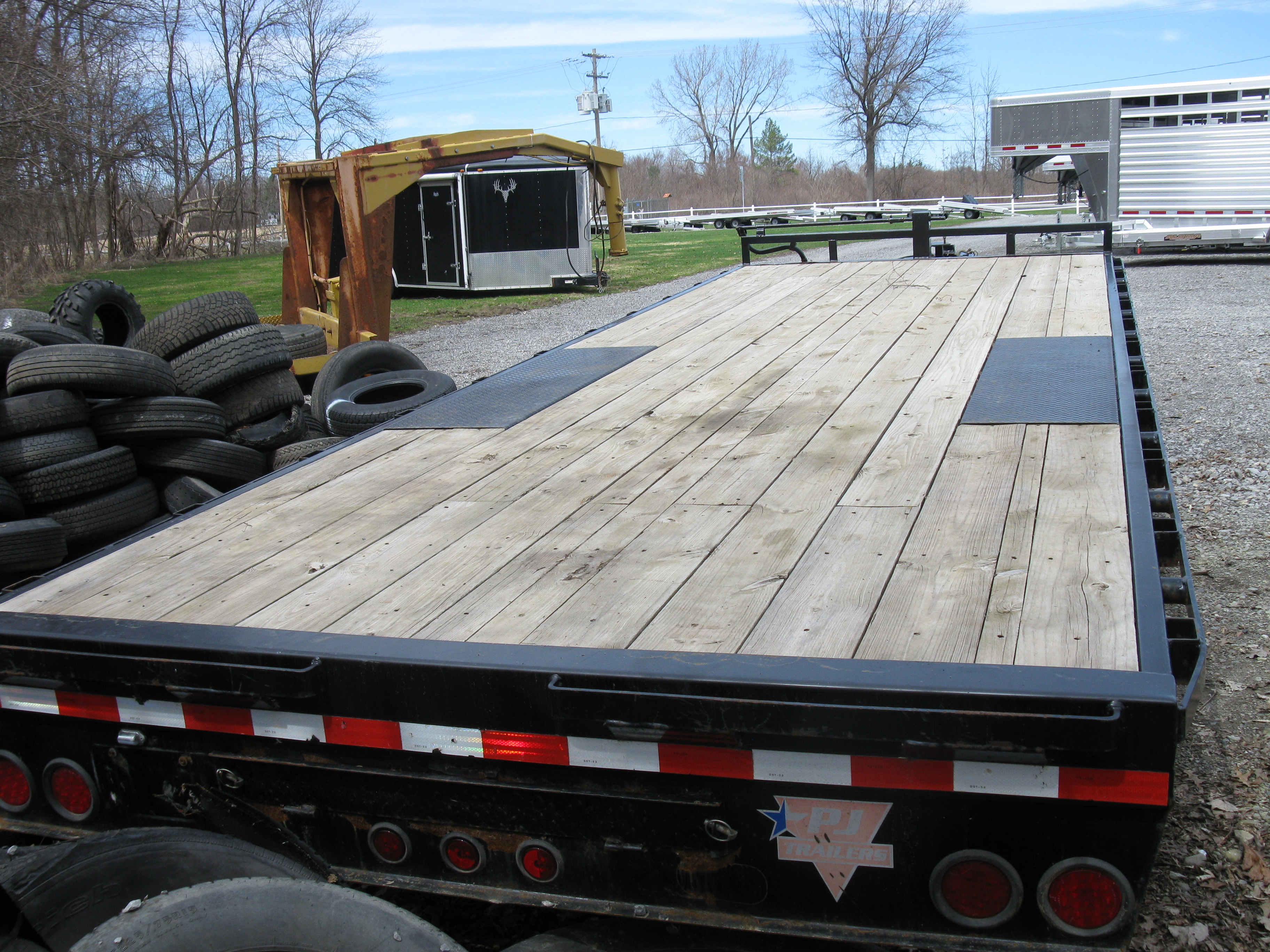 2011 PJ Flatbed Bumper Pull Davis Trailer World Sales Trailer