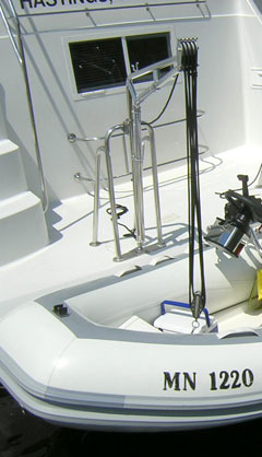 Davits For Sailboats & Power Boats