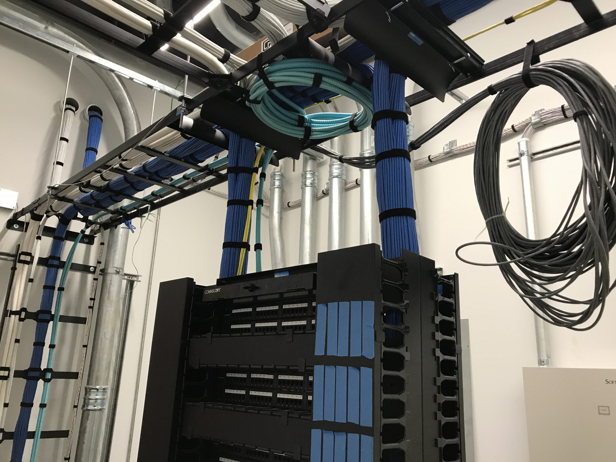 Data voice and Infrastructure structured cabling DAVOIN TECHNOLOGY